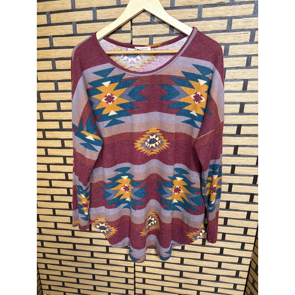 Viamor Burgundy Aztec Print Top Size‎ 2X